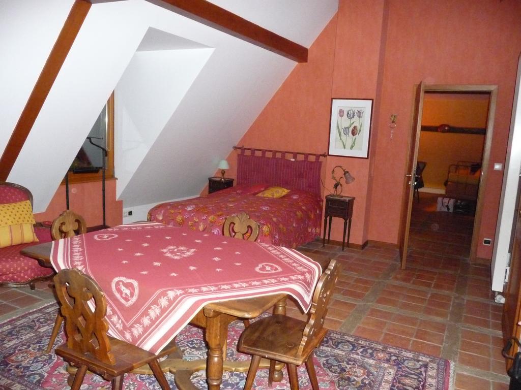 Bed and Breakfast Le Neufeld Oberhaslach Pokoj fotografie